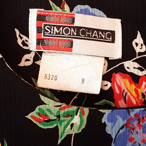 90s Simon Chang floral dress! 🌹🌼 - Picture 5 of 9